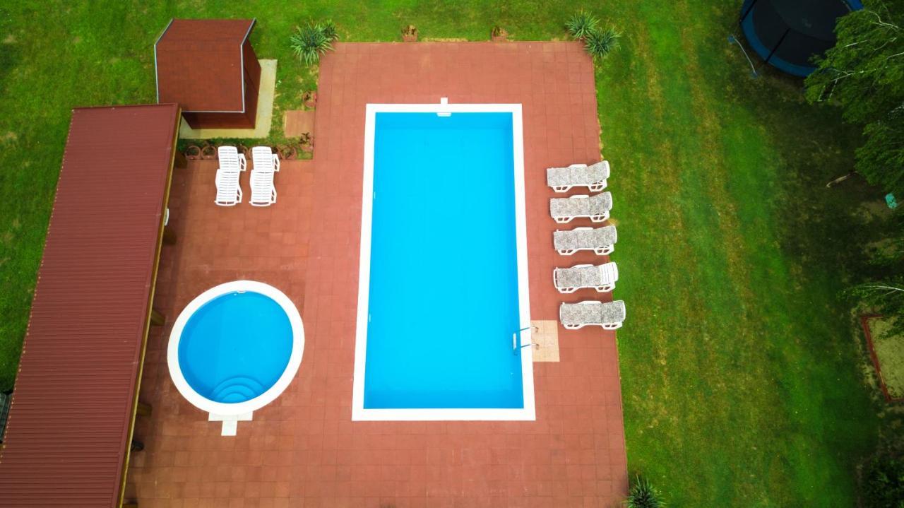 Tennis Guesthouse Ordacsehi Экстерьер фото